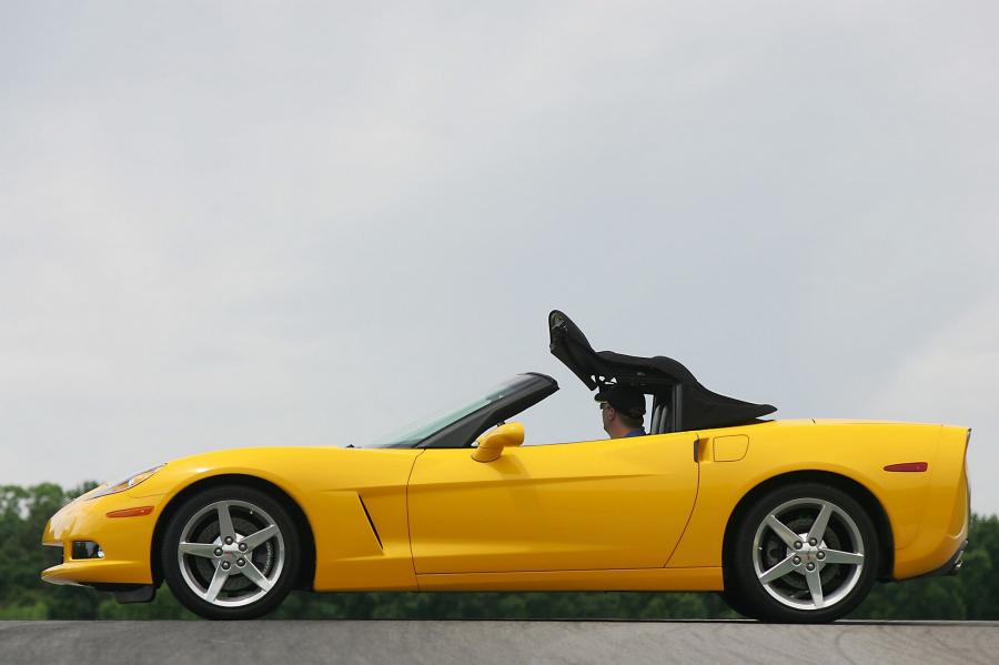  Chevrolet Corvette Convertible 2005 года  (фото 136 из 179)